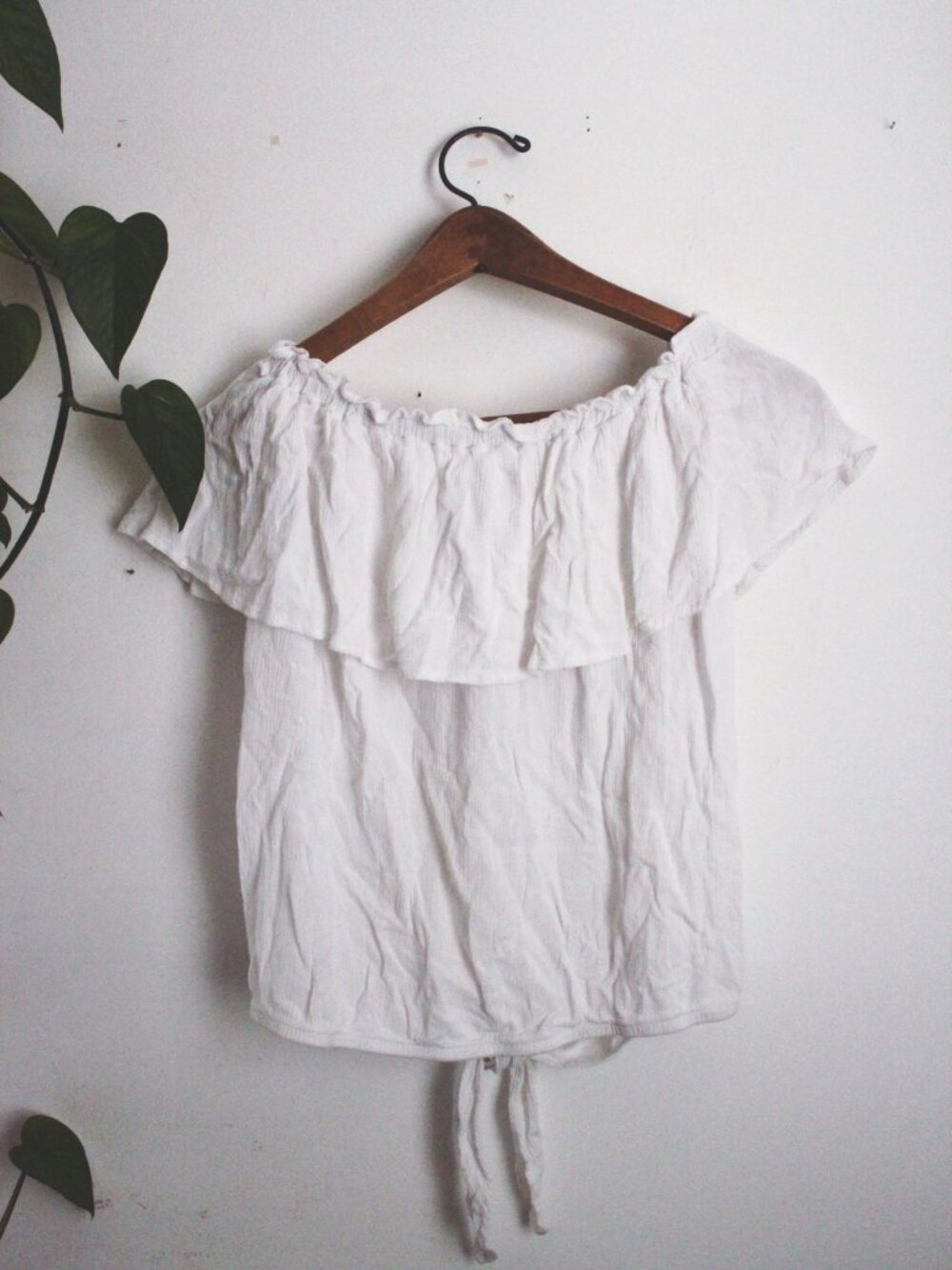 White Off-Shoulder Ruffle Blouse Top Fairy Cottagecore Boho S Tie Waist - Picture 2 of 7